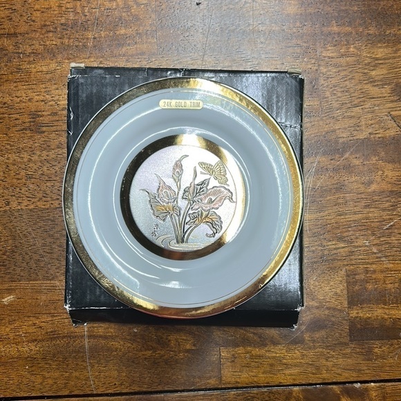 Chokin Plate fine porcelain 24K gold edge gold and silver artistry comes in box - Picture 6 of 10